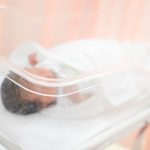 0歳児で保育園に入れるのはかわいそう？1歳より入所しやすい3つの理由と、0歳から保育園で過ごす影響とは